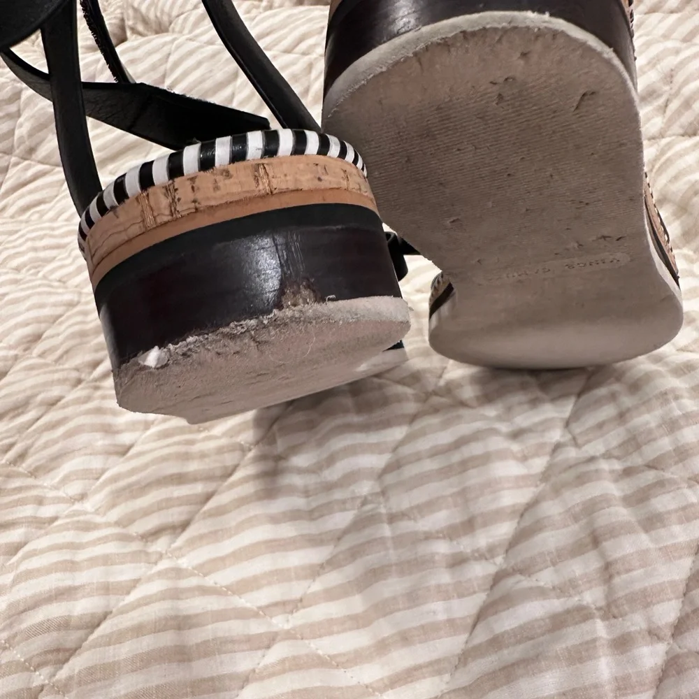Vince Camuto Moirina Black Strap Wedge Sandals - Picture 5 of 6